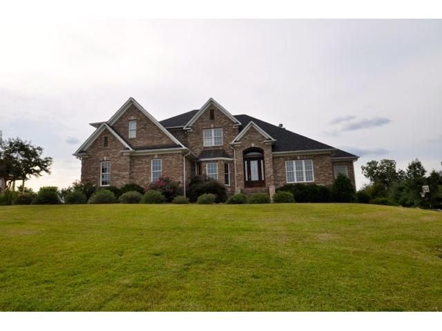 2215 Lake Shore Dr SW, Cullman, AL 35057