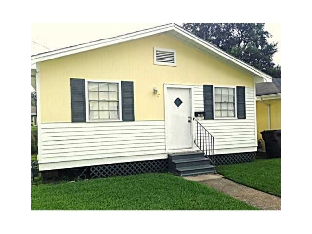 116 Yorke St 18, Belle Chasse, LA 70037