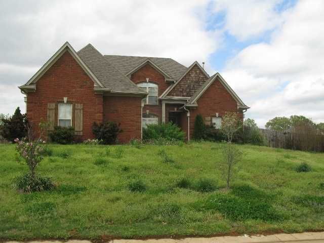 70 Snowbell Cv, Oakland, TN 38060