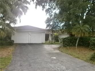 3215 Nw 114th Ln, Pompano Beach, FL 33065