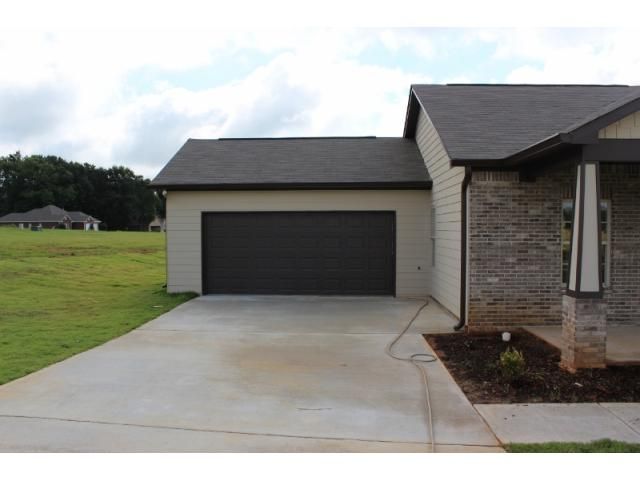 287 Taylors Farm Dr, Lincoln, AL 35096