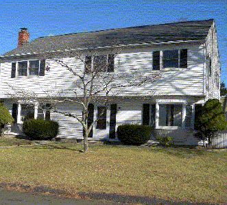 1 Laurel St, Danbury, CT 06810