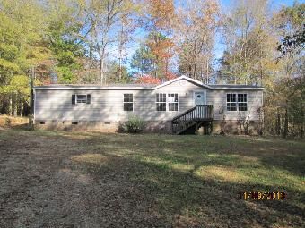 364 Madden Heights Cir, Laurens, SC 29360