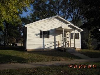 1016 W Wolf Ave, Elkhart, IN 46516