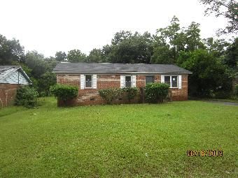 51 Camelia Street, Barnwell, SC 29812