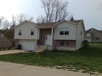 5119 Jeremiah Blvd, Hillsboro, MO 63050