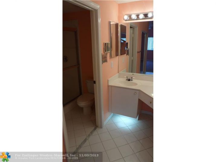 7647 Southampton Ter # 312, Fort Lauderdale, FL 33321