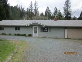 2155 Foots Creek Road, Gold Hill, OR 97525