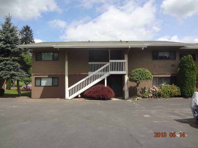 14110 Se 17th Pl Apt D4, Bellevue, WA 98007