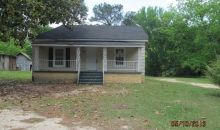 609 South East Cent Tennille, GA 31089