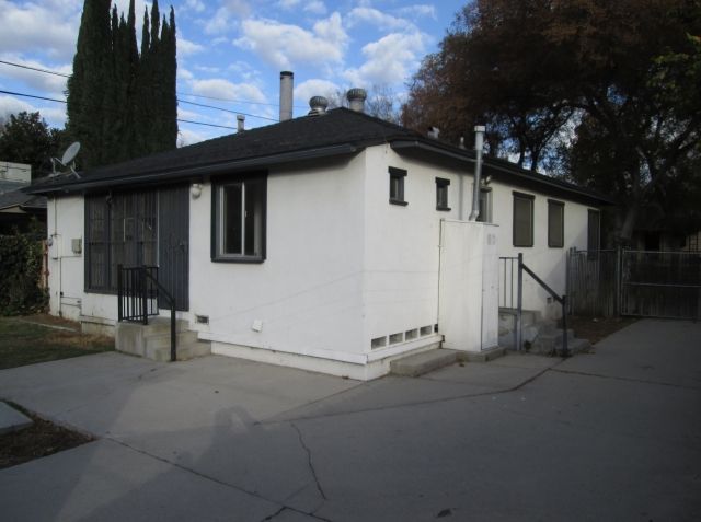 597 E 19th Street, San Bernardino, CA 92404