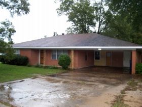 1404 Lewisville Rd, Minden, LA 71055