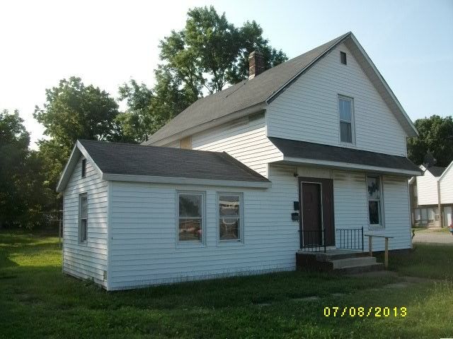 337 S Elm St, Centralia, IL 62801