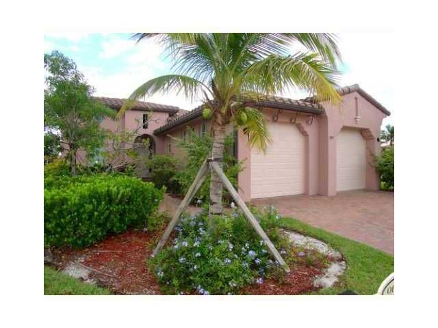 8195 NW 105TH LN, Pompano Beach, FL 33076