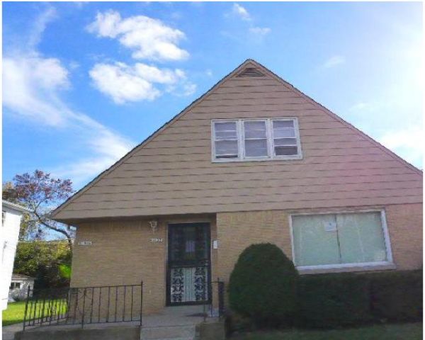 6133 West Keefe Avenue Parkway, Milwaukee, WI 53216