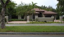 8304 SUNSET DR Miami, FL 33143