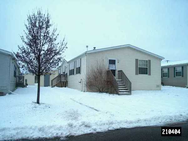 26 Ridgeway, Saline, MI 48176