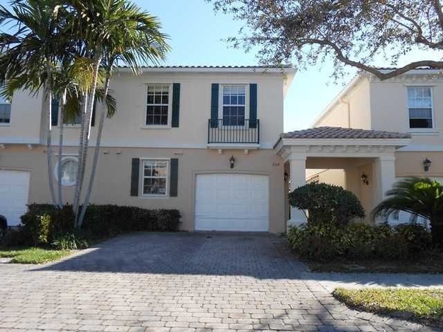 308 Salinas Dr, Palm Beach Gardens, FL 33410