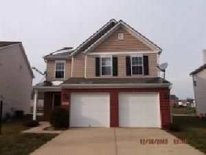 2426 Meadow Bend Dr, Columbus, IN 47201