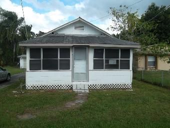 763 Adams Ave, Fort Myers, FL 33905