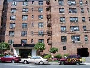 77 Bronx River Rd Apt 3h, Yonkers, NY 10704