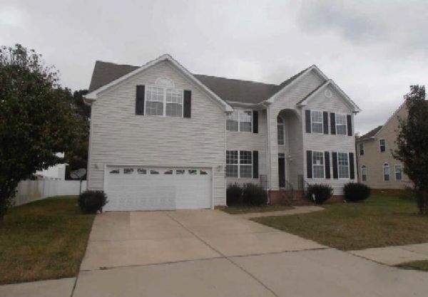 3929 Quilshire Ln, Chesapeake, VA 23321