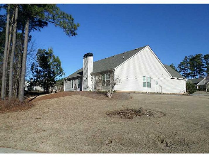 618 Wellington Drive, Monroe, GA 30655