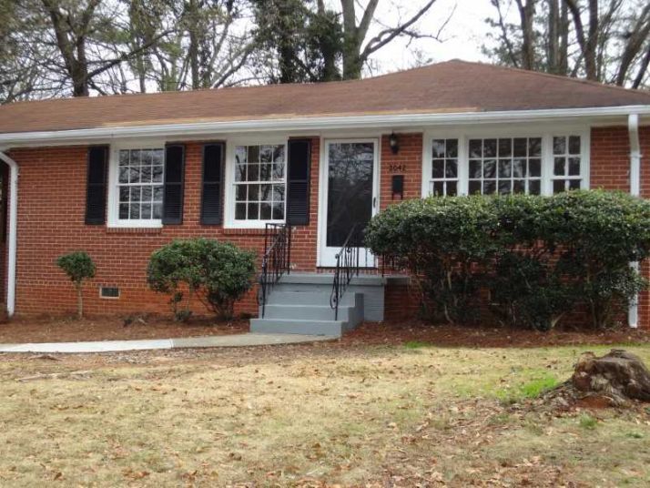 3042 Cloverhurst Drive, Atlanta, GA 30344