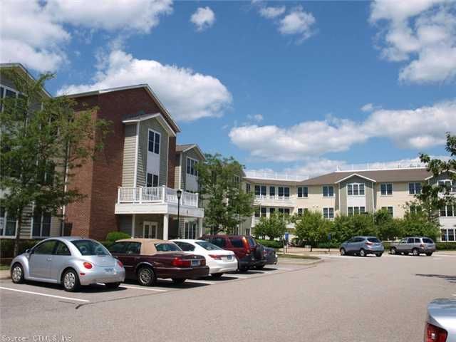 2590 Gold Star Hwy Apt 210, Mystic, CT 06355