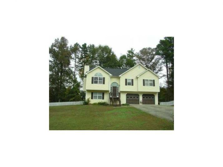 468 Stoneview Drive, Hoschton, GA 30548