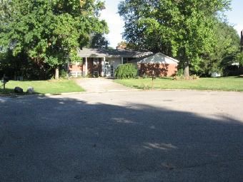 903 Beaumont Court, Indianapolis, IN 46214