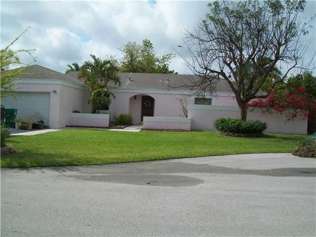 15420 SW 156 TE, Miami, FL 33187