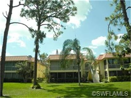 1549 Sandpiper St #21, Naples, FL 34102