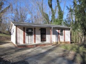 299 Tomlinson St, Somerset, KY 42501