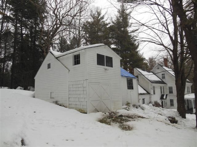 51 Foothills Rd, South Sutton, NH 03273