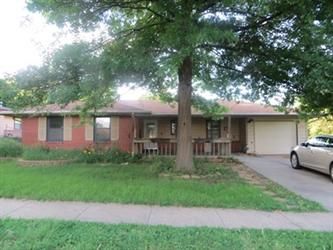 5300 W Benton Street, Lincoln, NE 68524