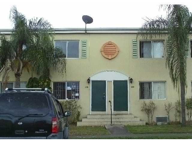 438 NW 84 TE # 438, Miami, FL 33150