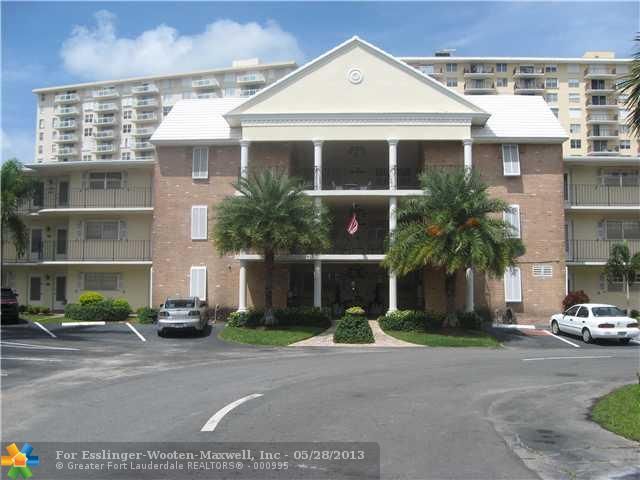 450 Paradise Isle Blvd # 201, Hallandale, FL 33009