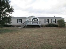 931 Horseshoe Rd, Elizabeth City, NC 27909