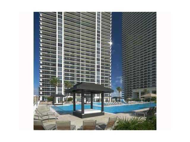 1830 S Ocean Dr # 4303, Hallandale, FL 33009