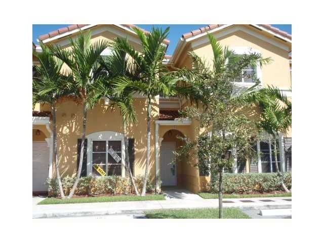 8301 NW 107 CT # 4-22, Miami, FL 33178