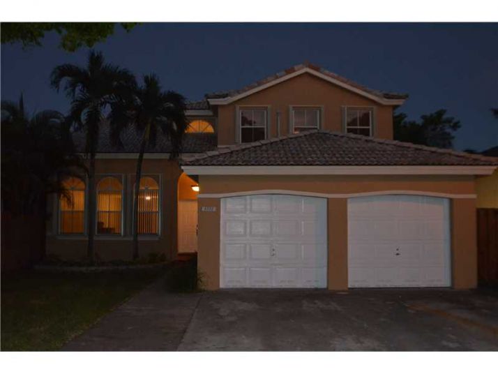 8393 SW 163 CT, Miami, FL 33193