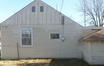 1336 S Walnut Street, Mcpherson, KS 67460