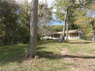 3633 Roads End Acres, Imperial, MO 63052