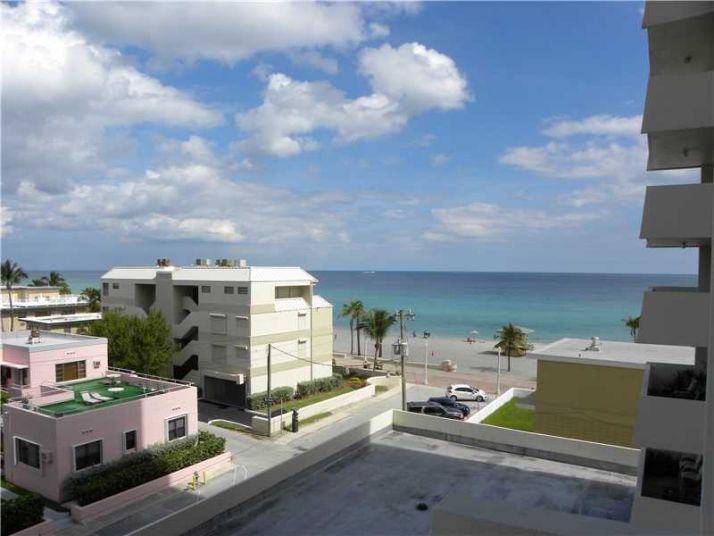 3111 N OCEAN DR # 505, Hollywood, FL 33019