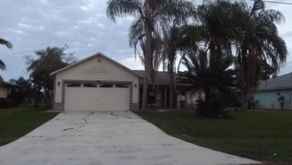 1891 SE Mantua Street, Port Saint Lucie, FL 34952