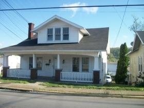 1201 Forest Ave, Maysville, KY 41056