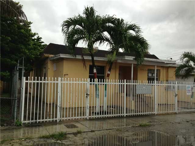 1648 NW 33 ST, Miami, FL 33142