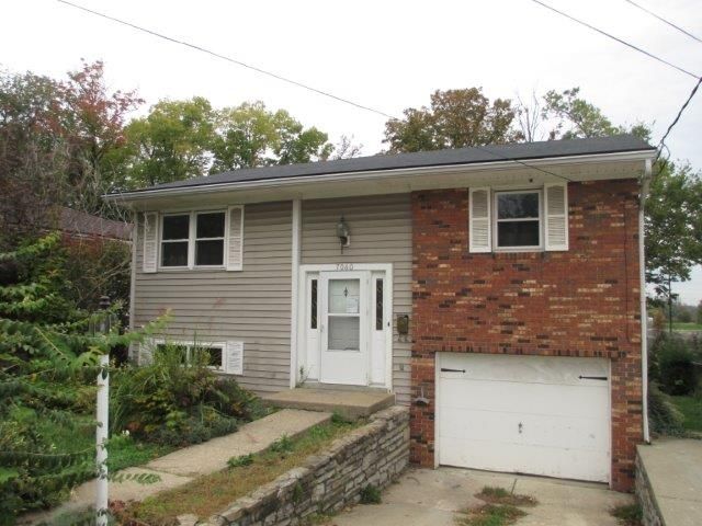 7060 Curtis Ave, Florence, KY 41042