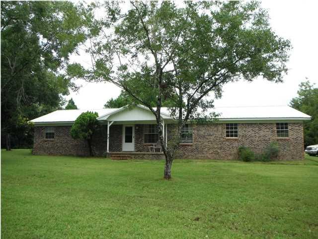 9042 COUNTY RD 97, Elberta, AL 36530